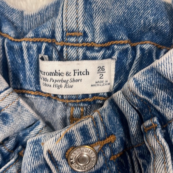 Jean Short - Picture 2 of 3